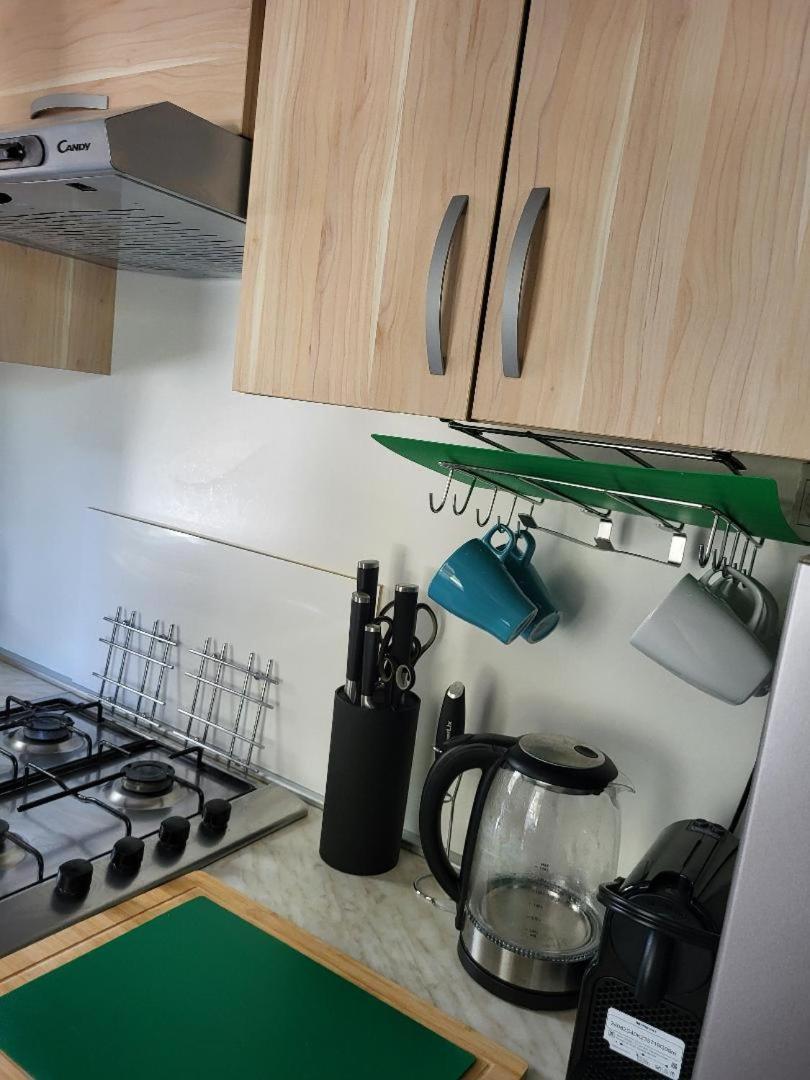 Mobilheim Andrea Wunderschoene Ferienwohnung Direkt Am Meer Jezera Exteriör bild