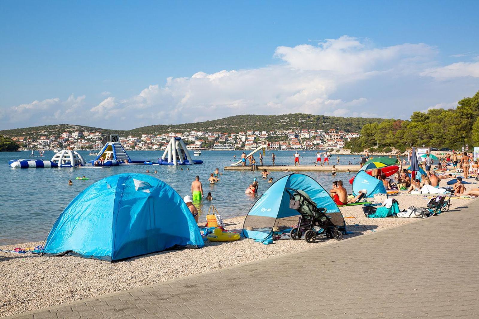 Mobilheim Andrea Wunderschoene Ferienwohnung Direkt Am Meer Jezera Exteriör bild